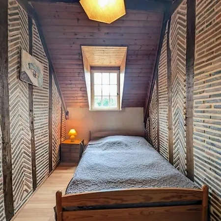 Maison Familiale En Pleine Foret