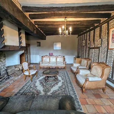 Maison Familiale En Pleine Foret Mouliherne